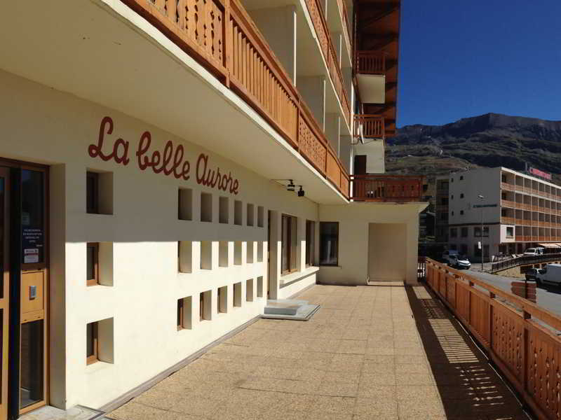 Hotel La Belle Aurore Alpe d'Huez Exterior photo